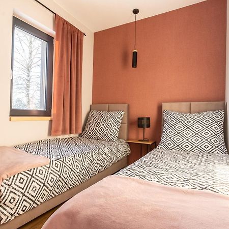 Hotel Zielona Zaba Derc Zewnętrze zdjęcie